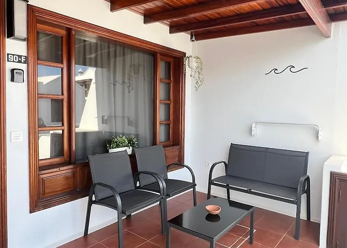 Malvasía Apartamento Playa Honda (Lanzarote)
